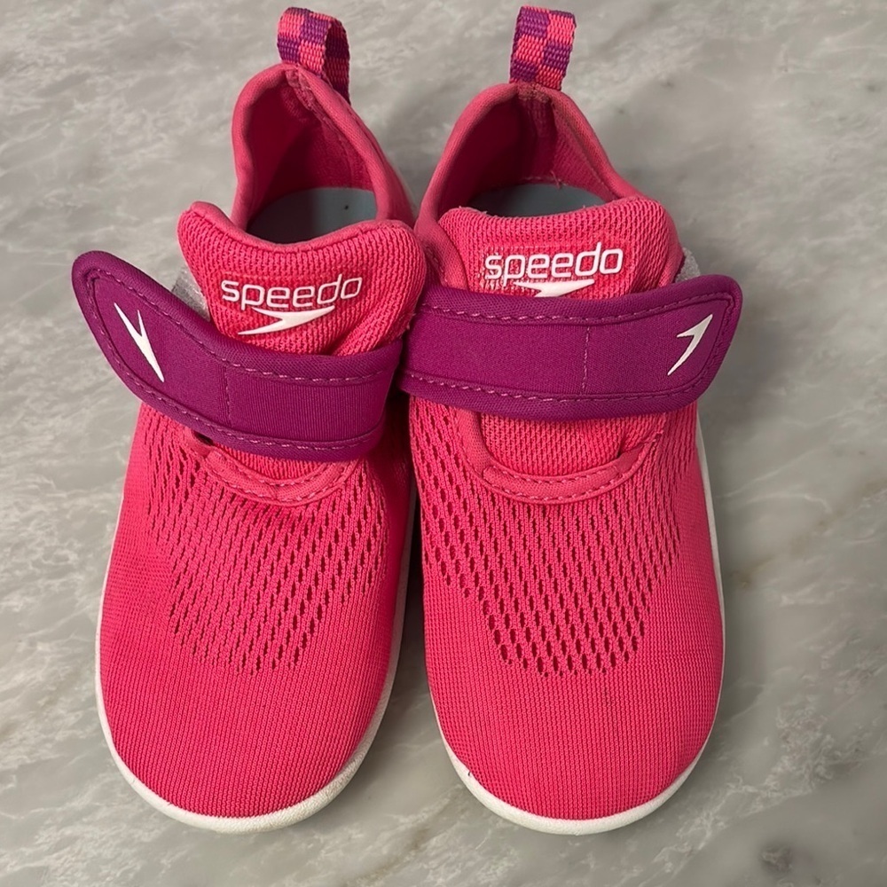 Speedo Pink and Purple Water Shoes with Velcro Strap